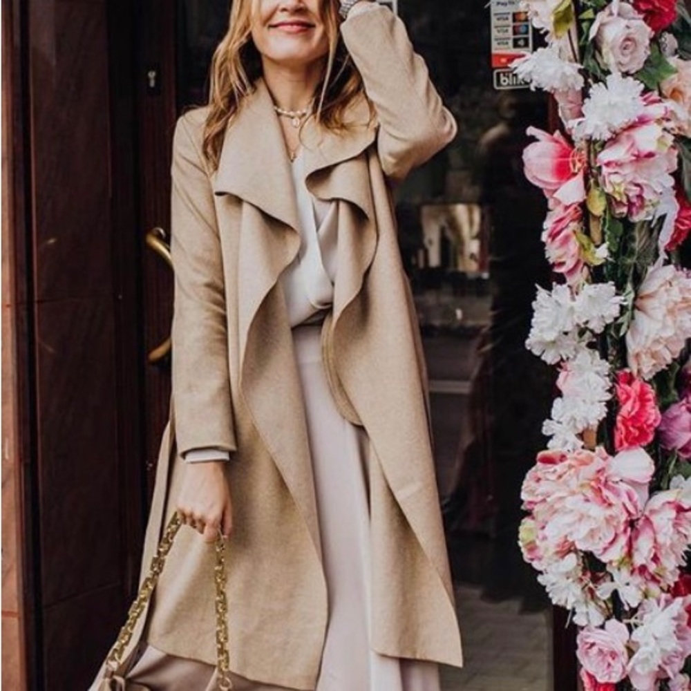 COPY - Chicwish FREE MYSELF OPEN FRONT WOOL-BLEND COAT IN SAND